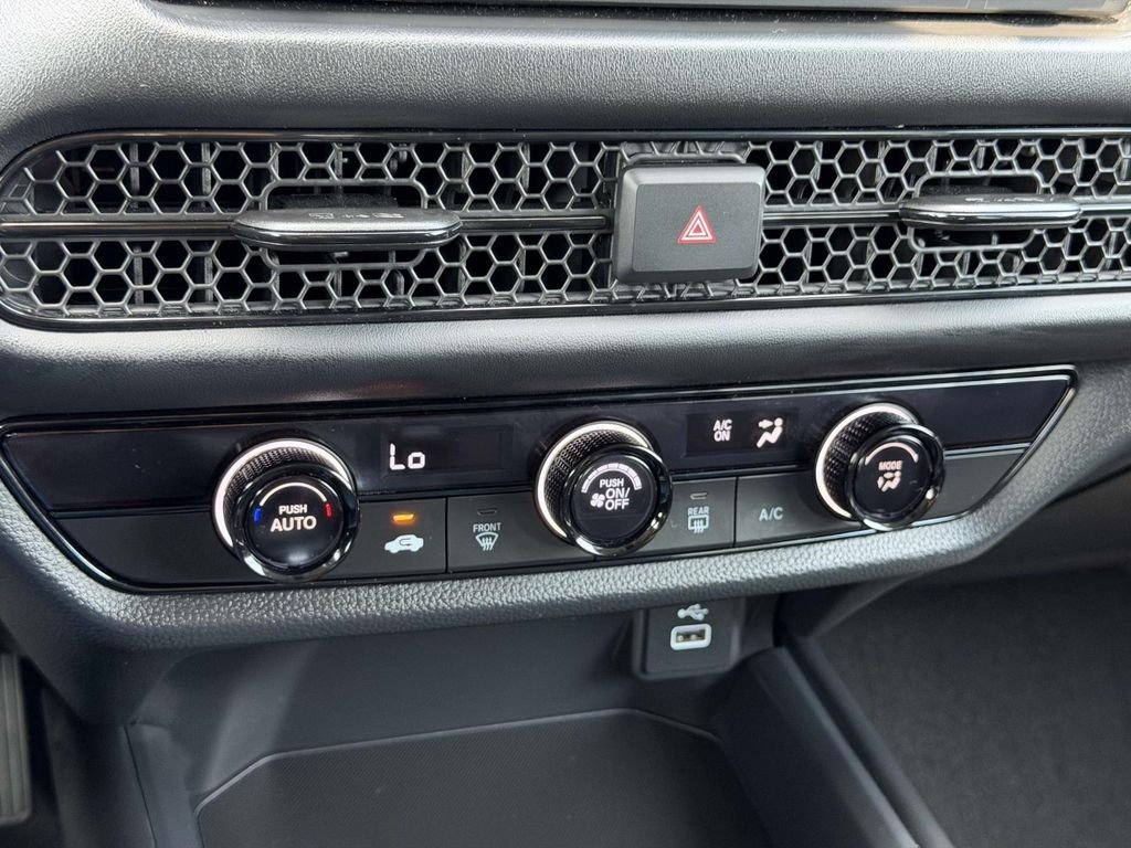 Used 2025 Gray Honda LX image 5