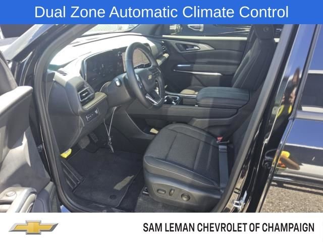 Used 2025 Black Chevrolet LT image 4