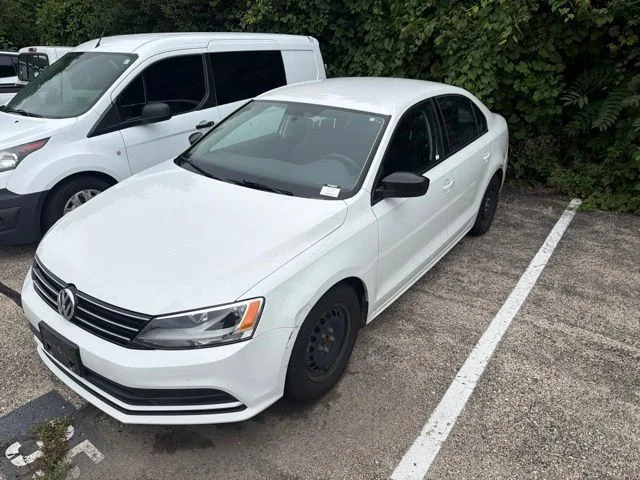 Used 2016 White Volkswagen 1.4T S image 13