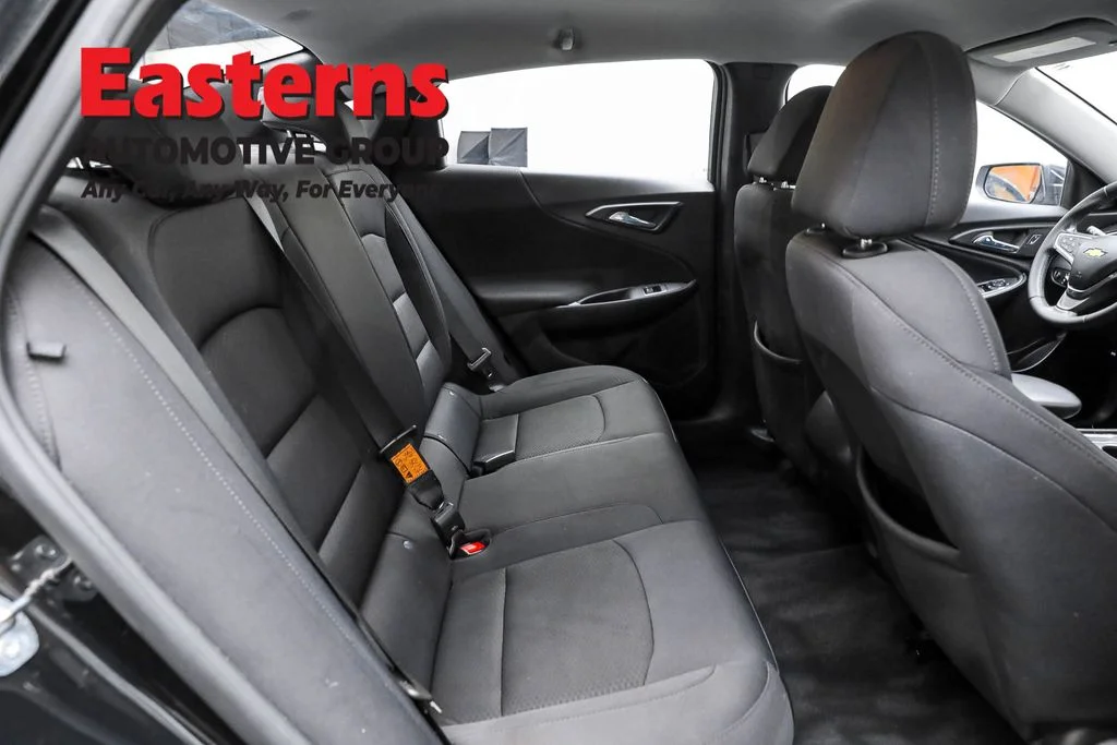 Used 2022 Black Chevrolet RS image 22