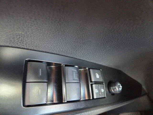 Used 2026 Ice Cap Toyota SE image 20