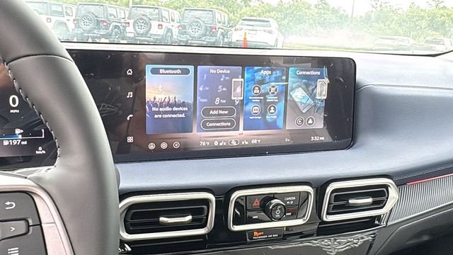 2026 Nissan Sentra SL - Photo 16