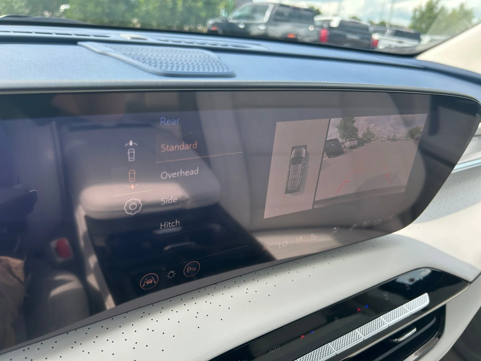 New 2026 Ebony Twilight Metallic Buick Avenir AWD image 27