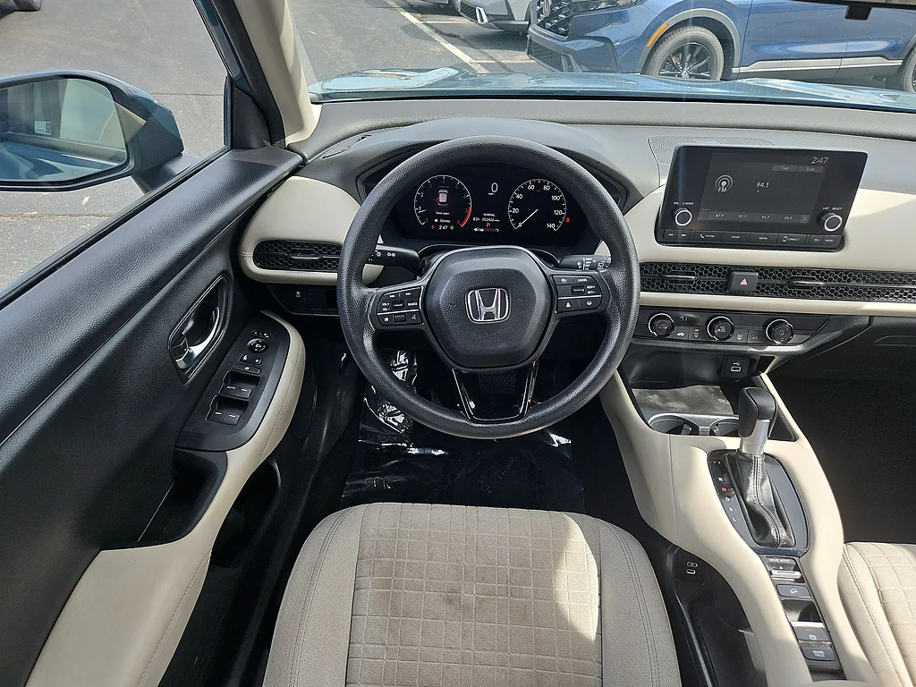 2024 Honda HR-V LX, photo 9 of 12