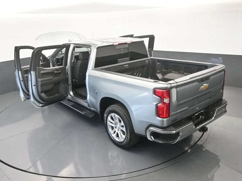 2024 Chevrolet Silverado 1500 LTZ - Photo 31