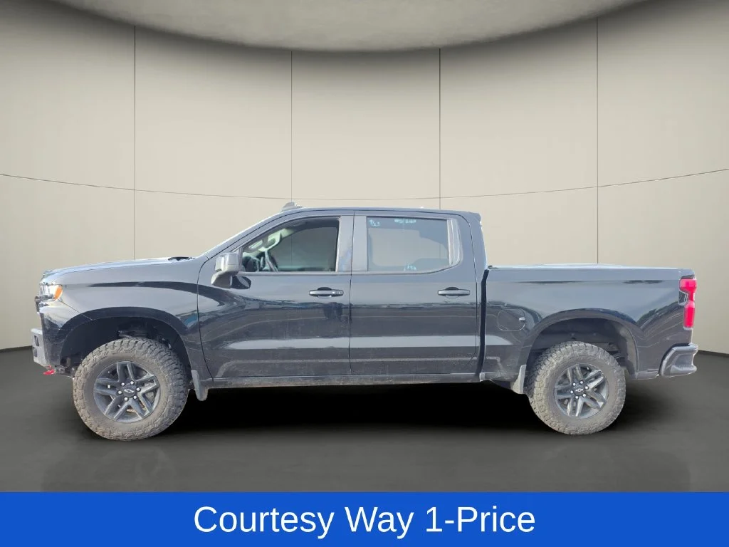 Used 2020 Black Chevrolet LT Trail Boss image 5