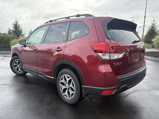 Used 2019 Crimson Red Pearl Subaru Premium image 10