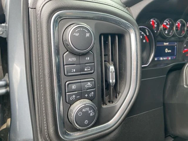 Used 2019 Gray Chevrolet RST image 16