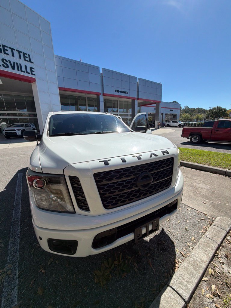 2018 Nissan Titan