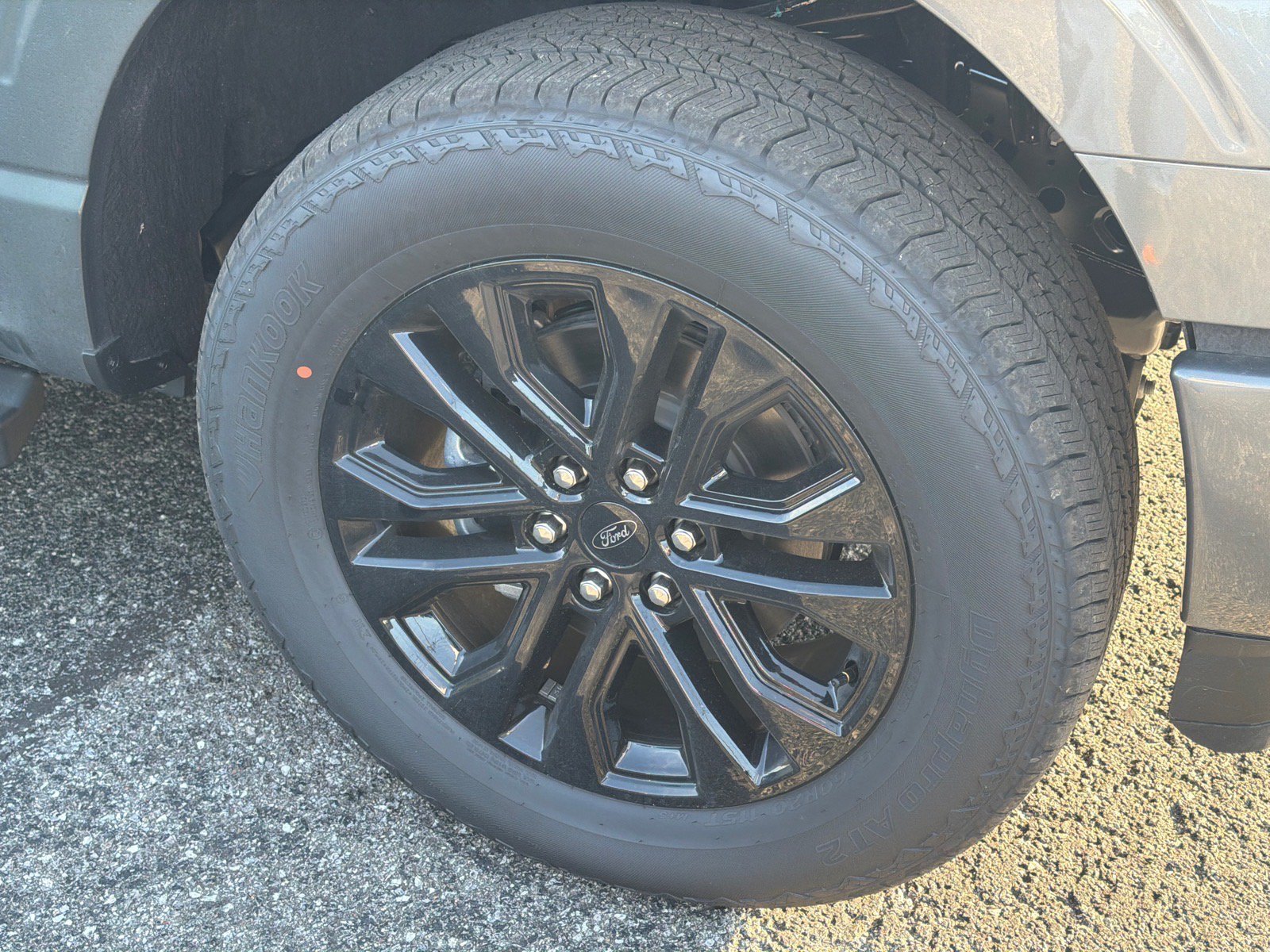 New 2026 Carbonized Gray Metallic Ford Lariat® image 8