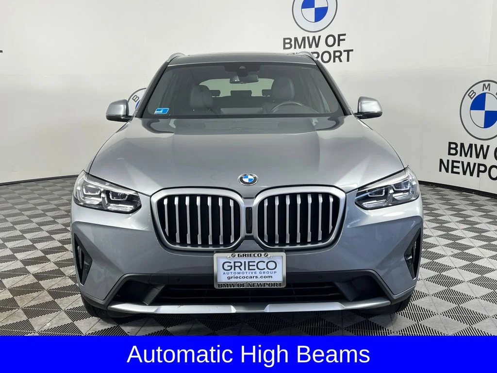 Used 2023 Gray BMW xDrive30i image 7
