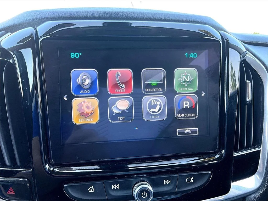 Used 2018 Gray Chevrolet LT image 19