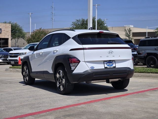 Certified Used 2025 White Hyundai SEL Convenience image 6