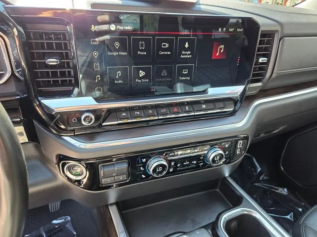 Used 2024 Silver GMC SLT Premium Plus image 26