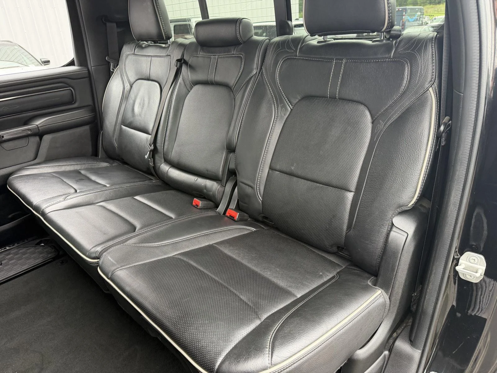 Used 2024 Diamond Black Crystal Pearlcoat Ram Limited image 17