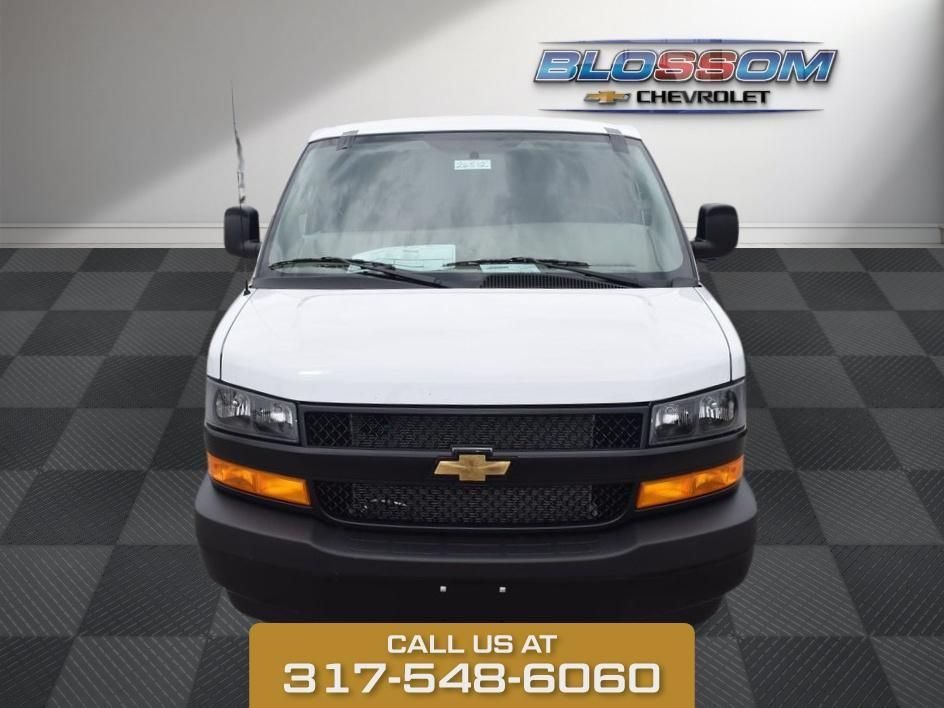 2026 Chevrolet Express Cargo Work Van - Photo 3