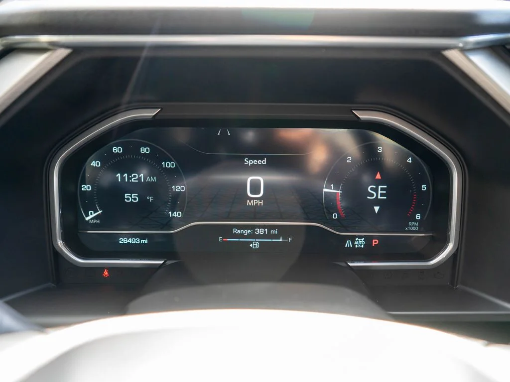 Used 2024 White GMC Denali image 24