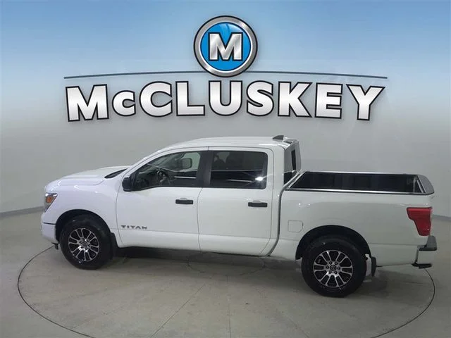 Used 2024 White Nissan SV image 10