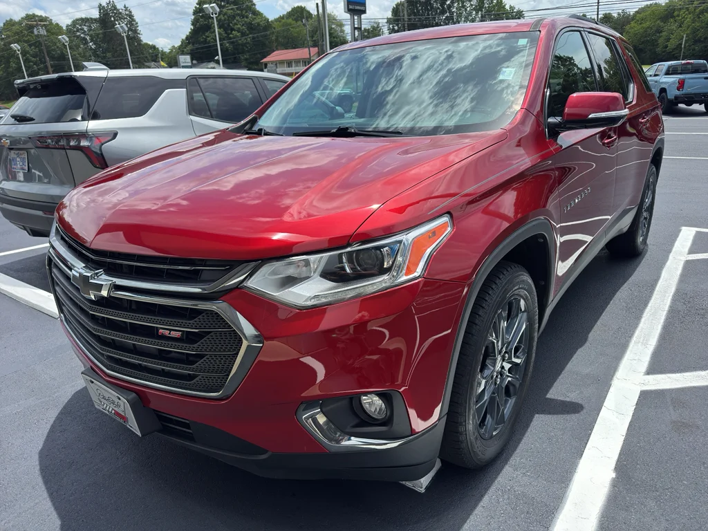 Used 2019 CAJUN RED TINTCOAT Chevrolet RS image 1