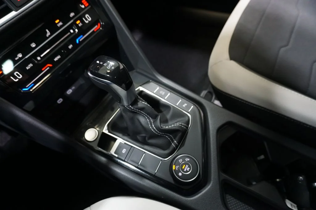 New 2026 White Volkswagen 1.5T SE image 16