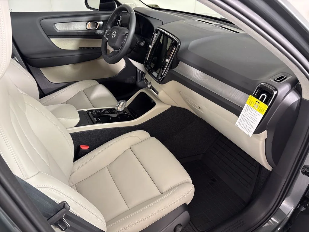 New 2026 Forest Lake Volvo Plus image 18