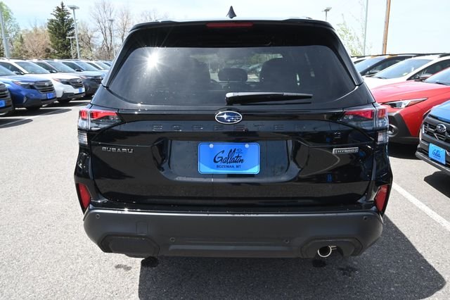 New 2026 CRYSTAL BLACK SILICA Subaru Touring Hybrid image 12