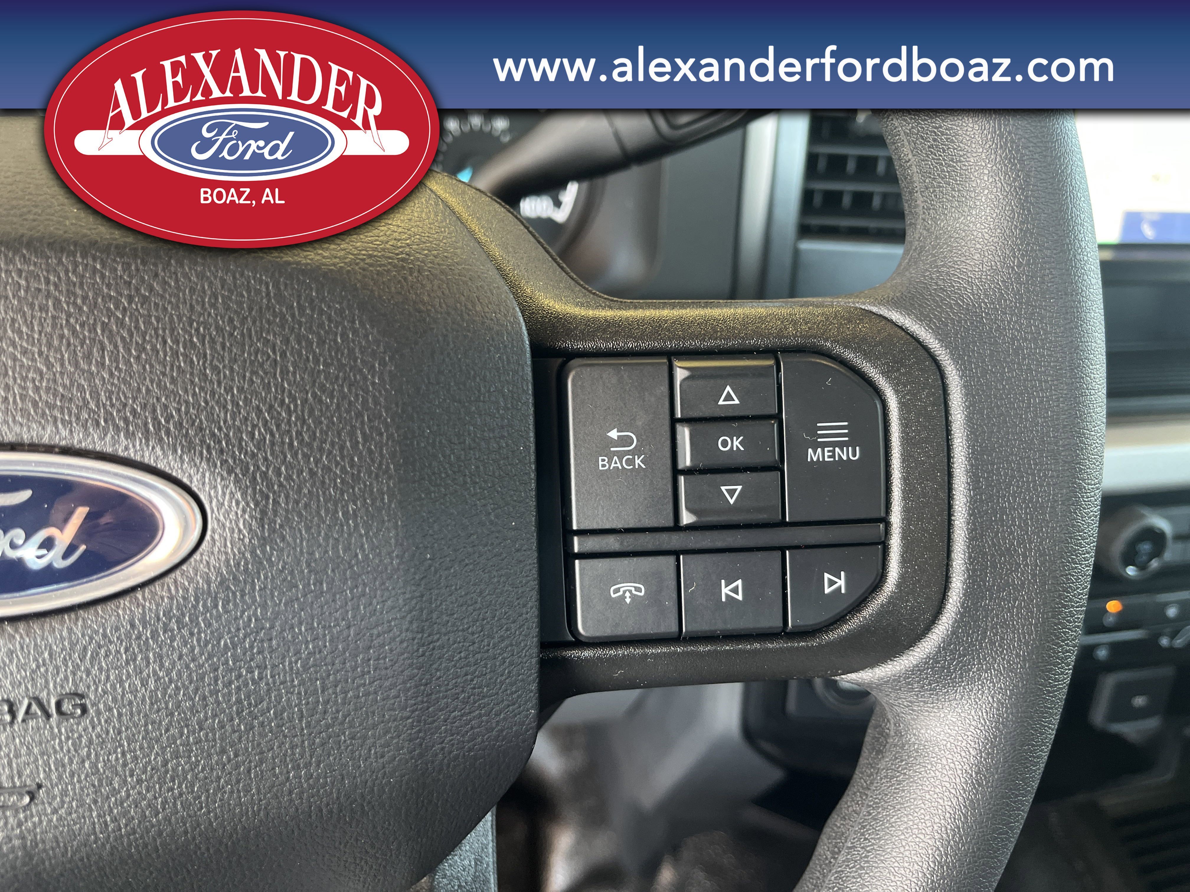 2025 Ford F-350 Super Duty Chassis Cab XL - Photo 20