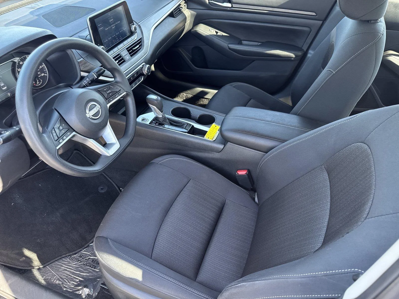 Used 2025 Super Black Nissan SV image 10