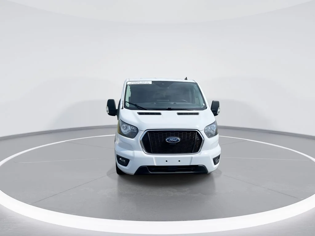 Used 2023 White Ford XLT image 3