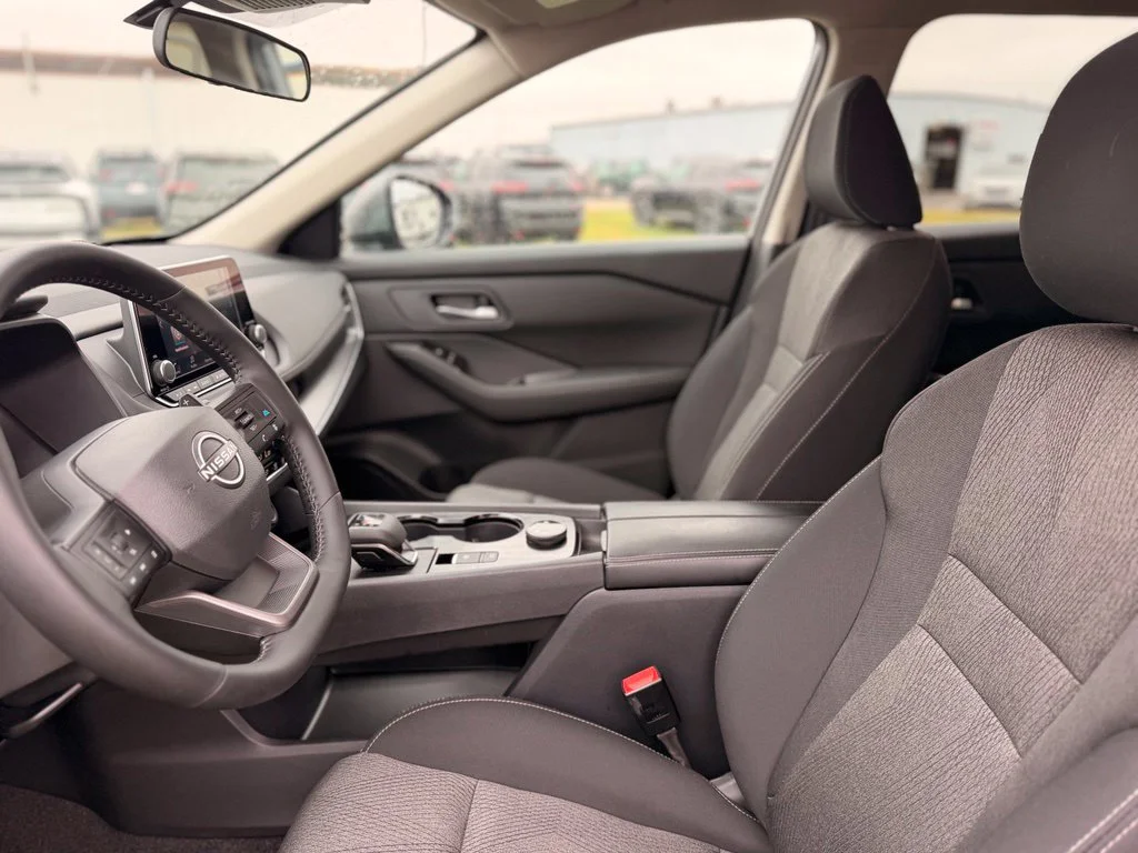 Certified Used 2026 Gun Metallic Nissan SV image 9