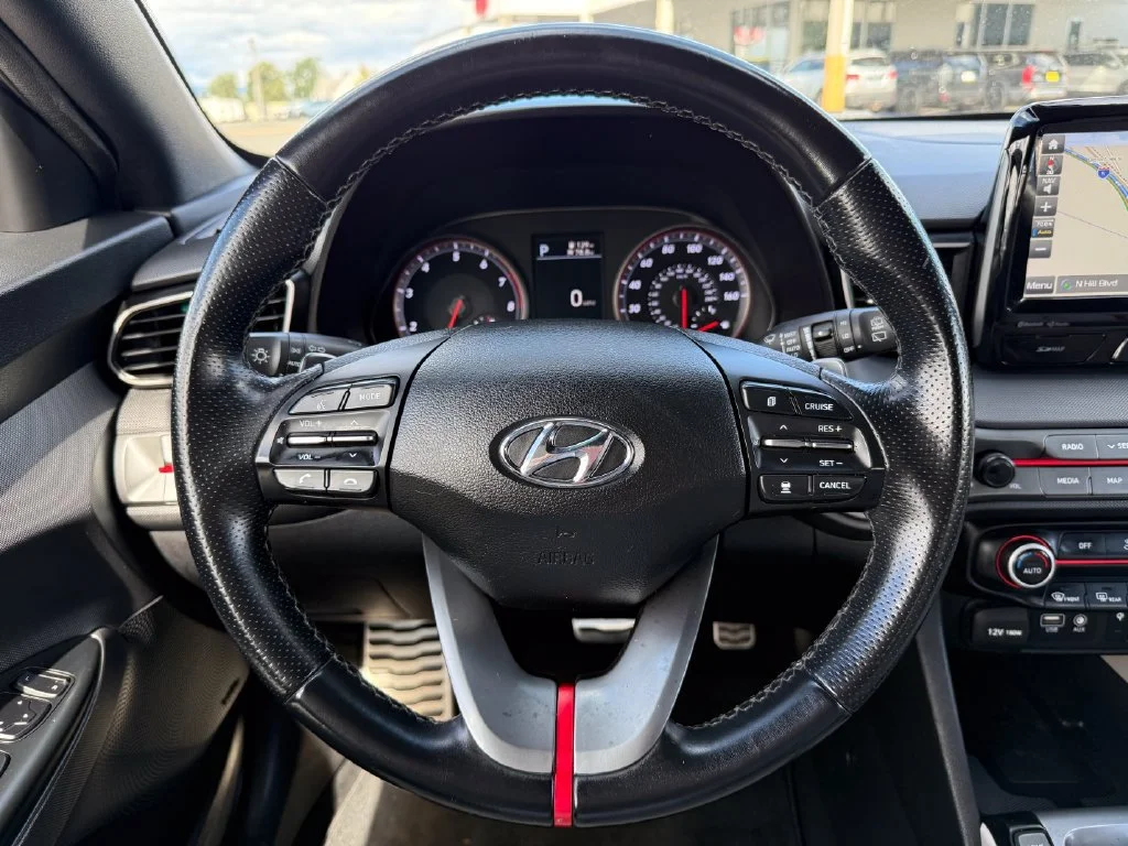 Used 2019 Chalk White w/Black Roof Hyundai Turbo Ultimate image 22