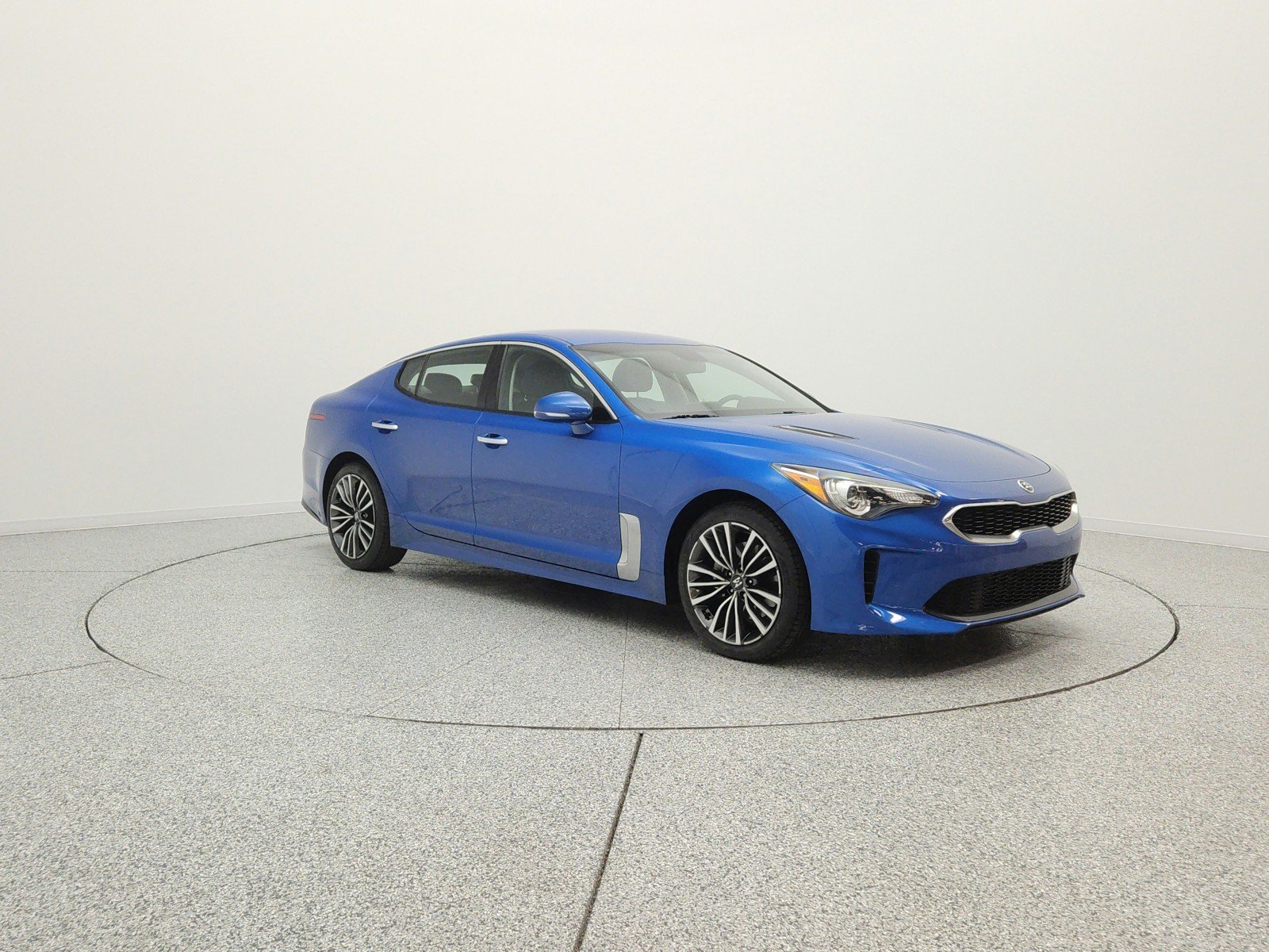 Used 2019 Micro Blue Kia Base RWD image 3
