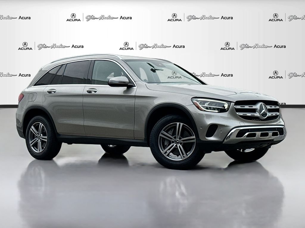Used 2022  Mercedes-Benz GLC 300 image 2