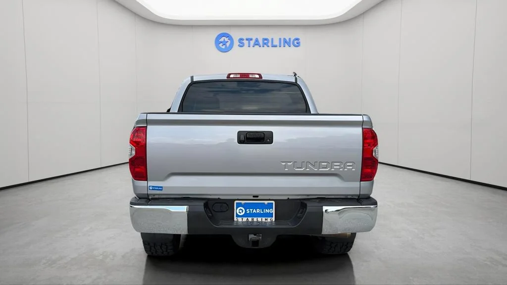 Used 2014  Toyota LTD image 7