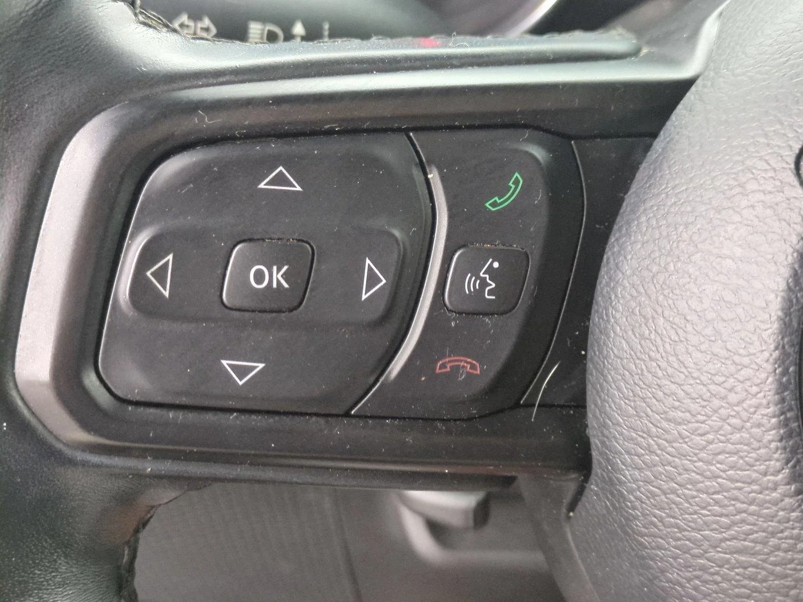 Used 2021 Granite Crystal Metallic Clearcoat Jeep Unlimited Sport S image 19