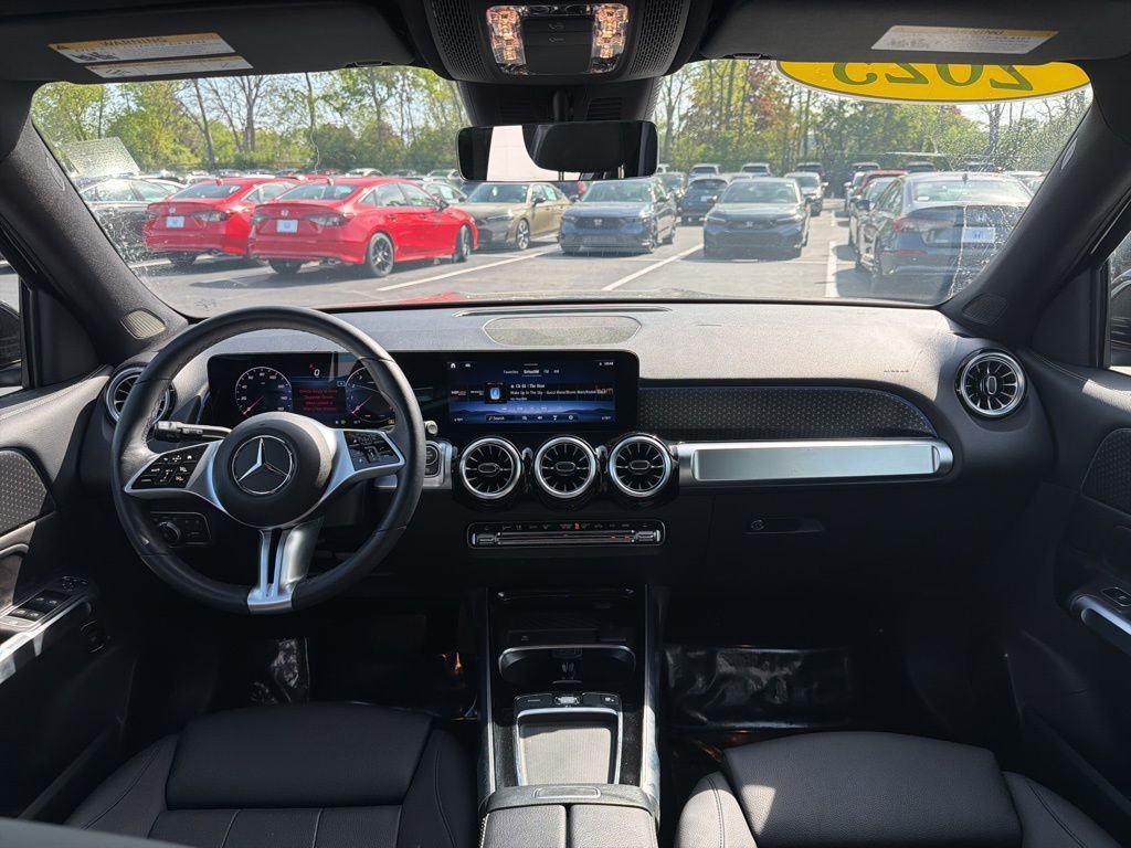 2025 Mercedes-Benz GLB Base - Photo 11