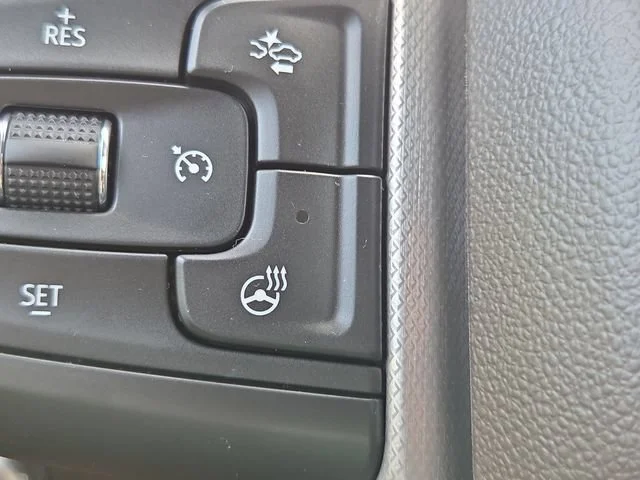 Used 2024 Summit White GMC Denali image 17