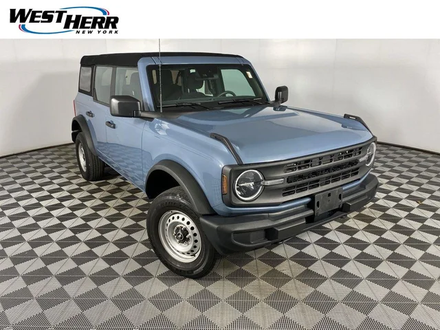 2023 Ford Bronco Base