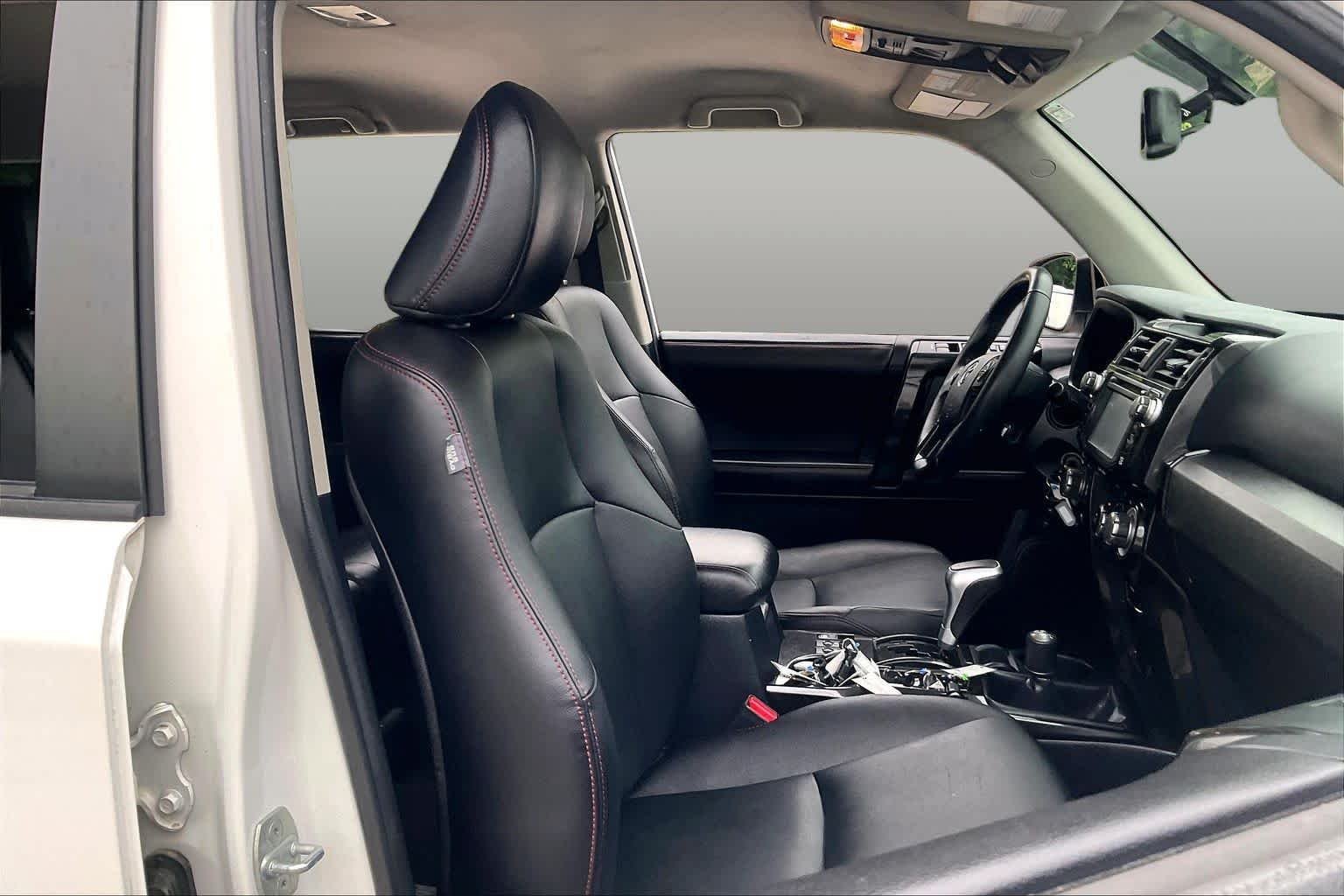Used 2016 Super White Toyota TRD Pro image 9
