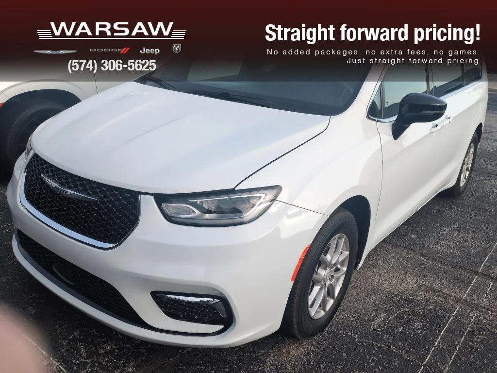 2025 Chrysler Pacifica Select's photo