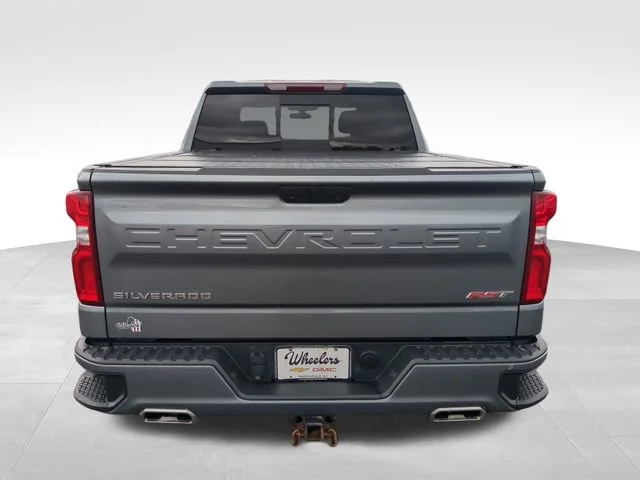 Used 2021 SATIN STEEL METALLIC Chevrolet RST image 4