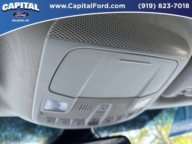Used 2020 Gray Ford SEL image 33