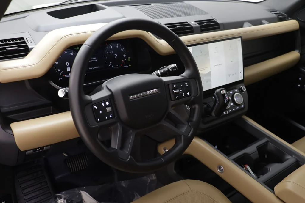 Certified Used 2026 Green Land Rover X-Dynamic SE image 6