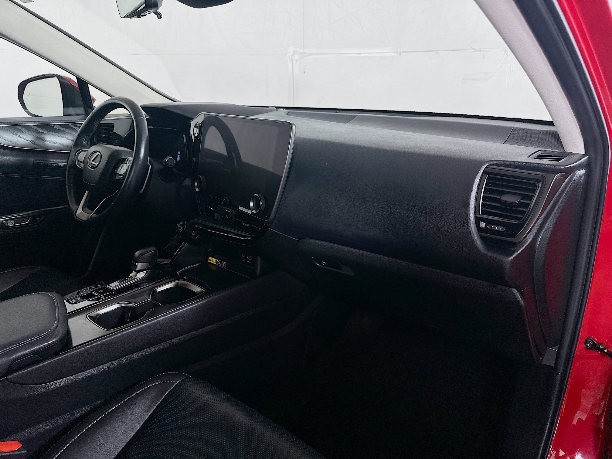 2022 Lexus NX Hybrid 350h - Photo 28