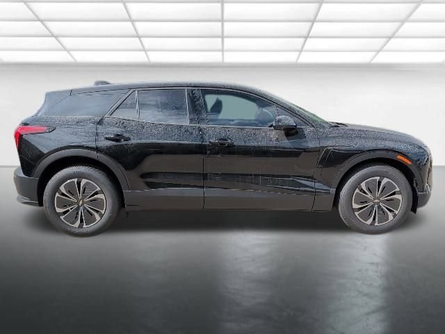 New 2026 Black Chevrolet LT image 33