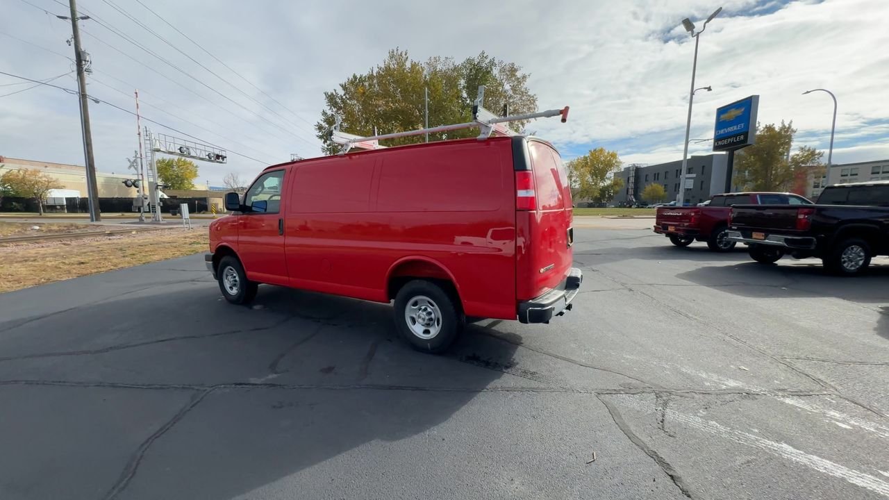 2025 Chevrolet Express Cargo Work Van - Photo 30