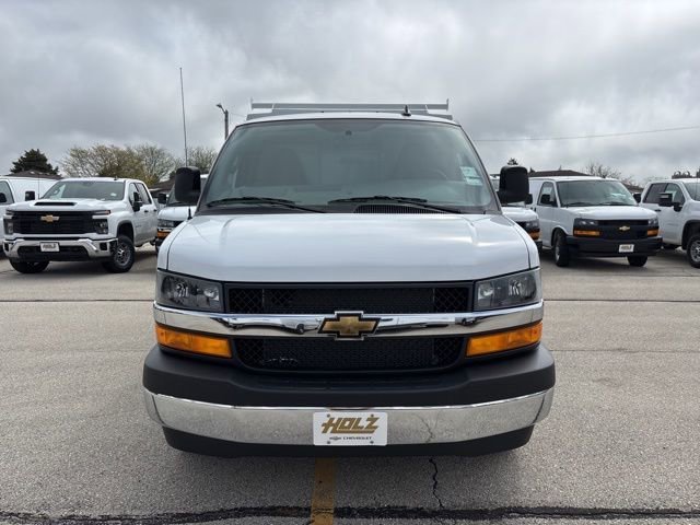 New 2025 Summit White Chevrolet 1WT image 6