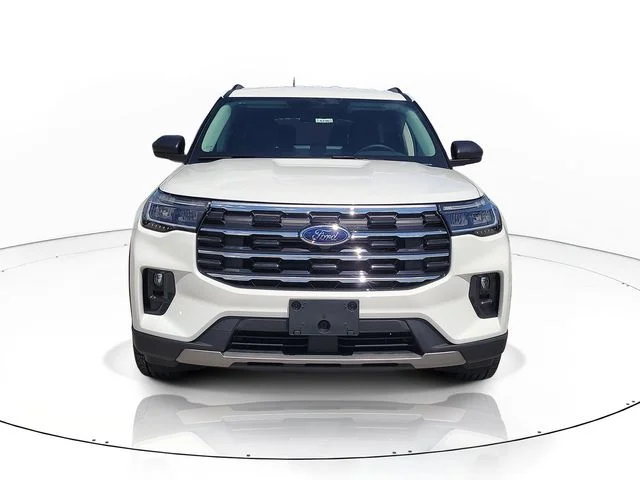 New 2026 White Metallic Ford Active image 2