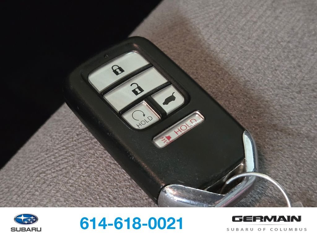 Used 2019  Honda EX image 33