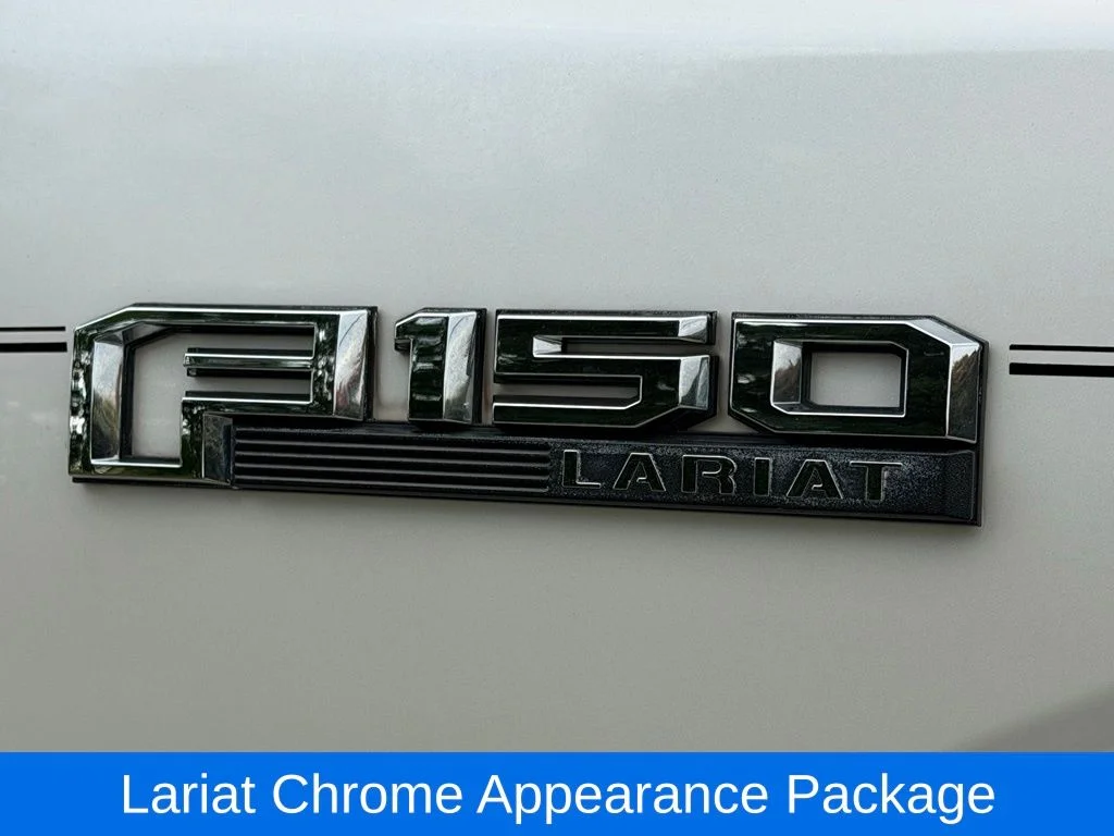 Used 2015 White Ford Lariat image 14